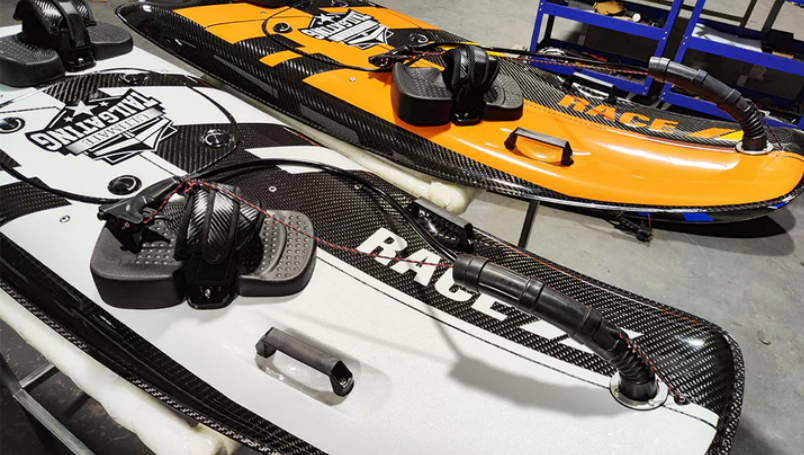 Gasoline-powered carbon fiber surfboards  EFI 110cc